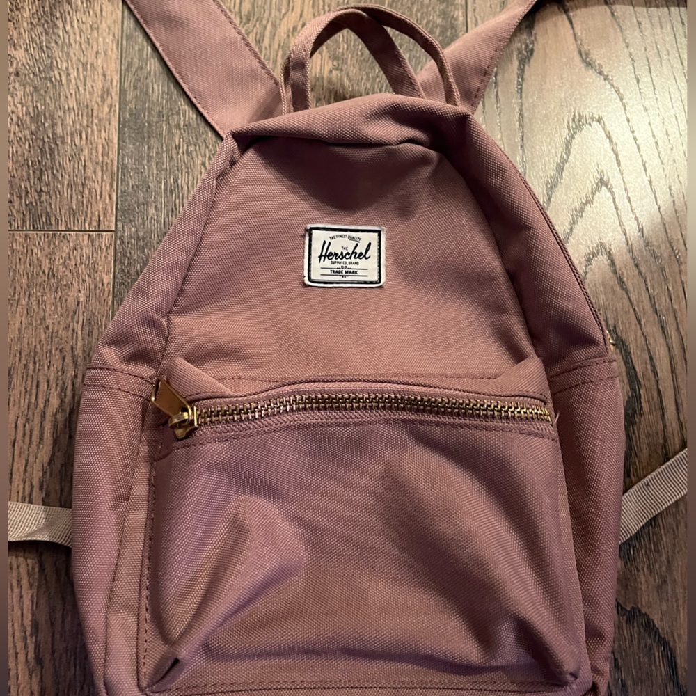 herschel mini back pack:)